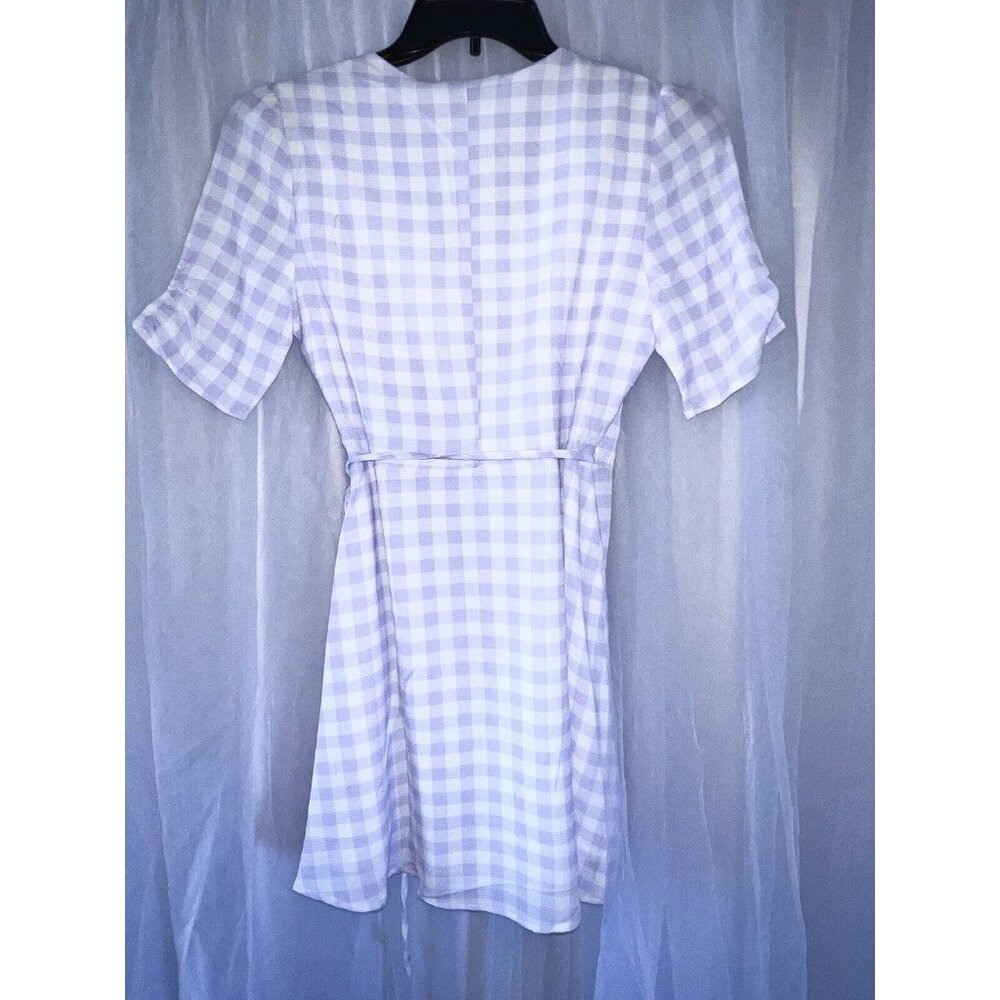 CHARLIE HOLIDAY JUNIPER TIE FRONT DAYTIME WRAP DRESS Lilac Size 4 - Picture 3 of 8